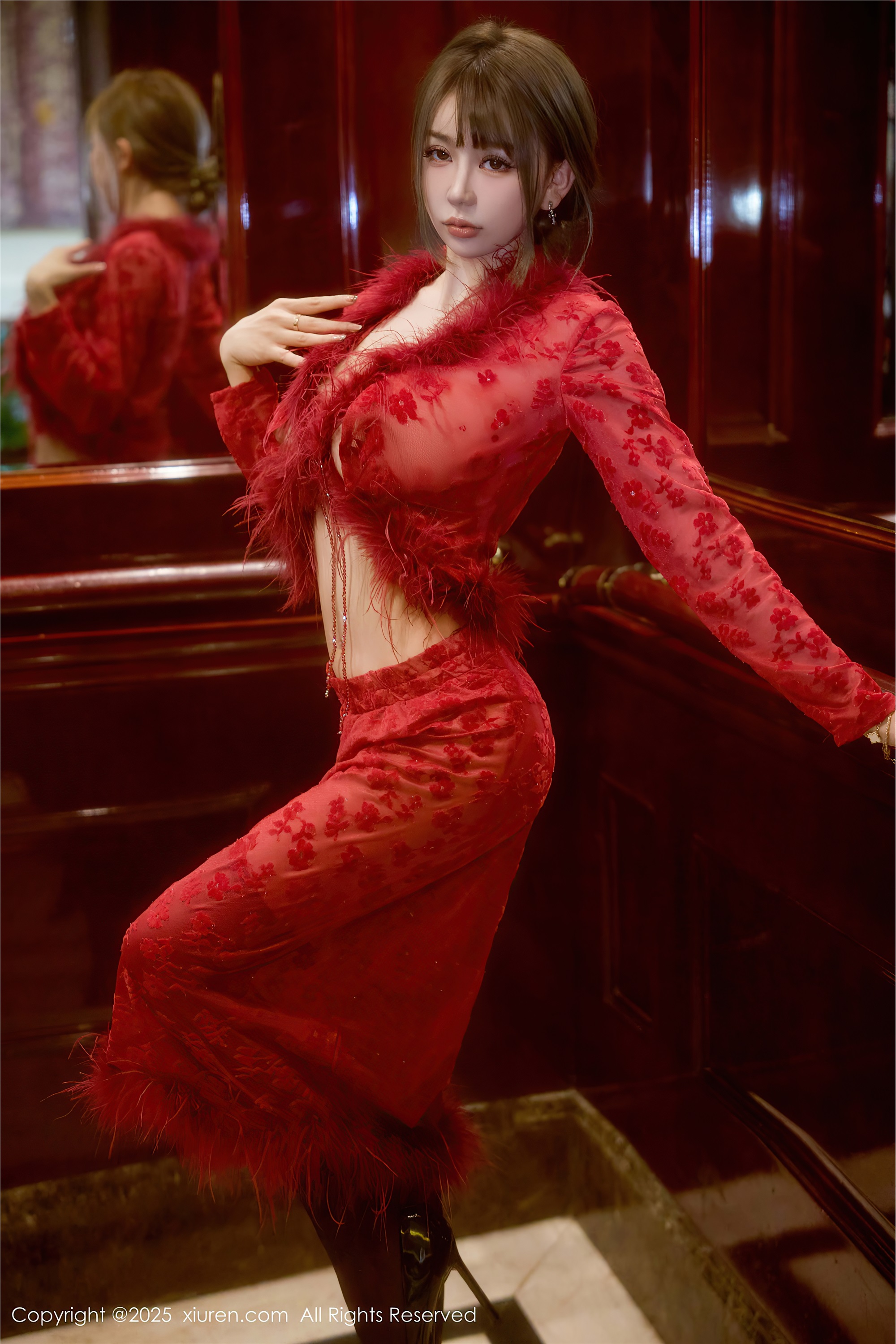 Xiuren秀人网 2025.10.10 NO.10848 Zoe柚柚